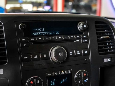 Used 2008 Chevrolet Silverado 2500 LT w/ 1LT Convenience Package image 21