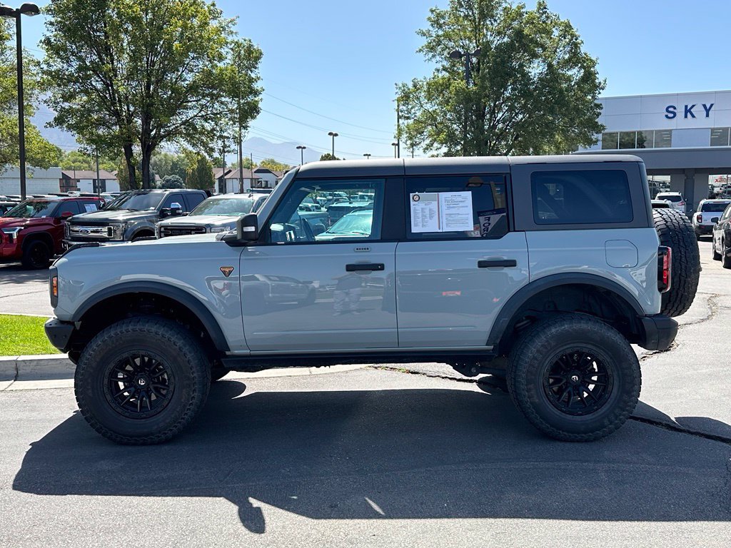 Used 2022 Ford Bronco Badlands AWD/4WD image 11