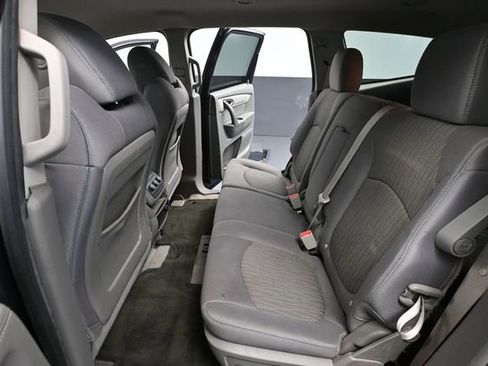 Used 2015 Chevrolet Traverse LS AWD/4WD image 34
