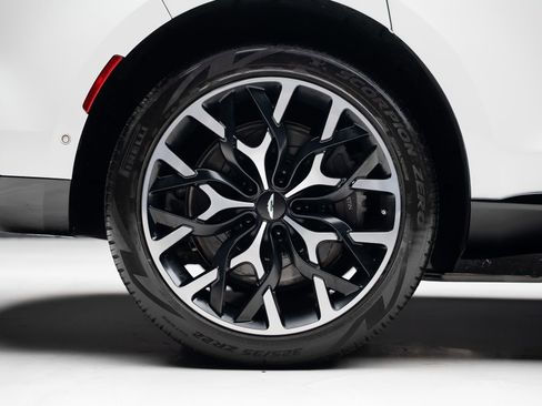 Used 2023 Aston Martin DBX AWD/4WD image 36