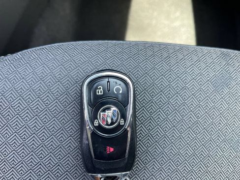Used 2025 Buick Encore GX Preferred FWD image 22