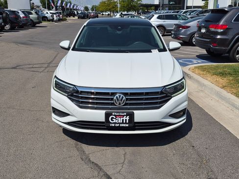 Used 2021 Volkswagen Jetta SEL Premium FWD image 11