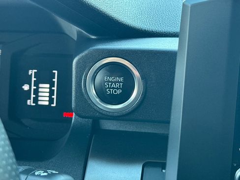 Used 2025 Toyota 4Runner SR5 image 22