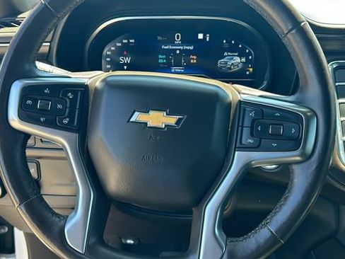 Used 2022 Chevrolet Tahoe LT w/ LT Signature Plus Package AWD/4WD image 21