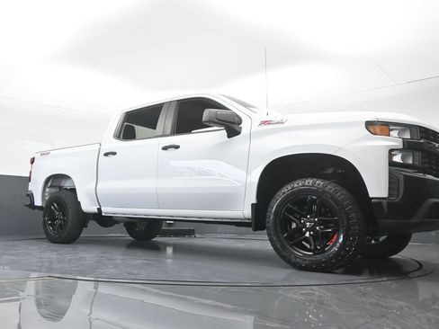 Used 2021 Chevrolet Silverado 1500 Custom Trail Boss AWD/4WD image 65