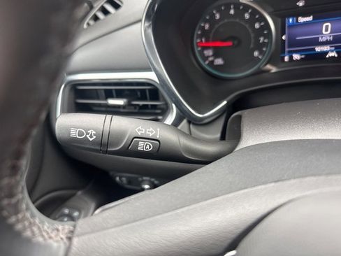 Used 2023 Chevrolet Equinox LT image 20