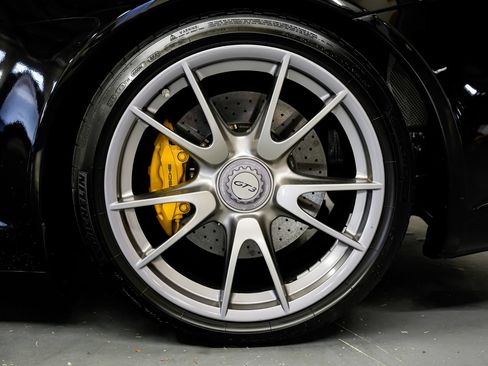 Used 2010 Porsche 911 GT3 RWD image 44
