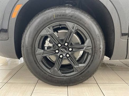 New 2026 Chevrolet Blazer LT w/ Convenience Package AWD/4WD image 7