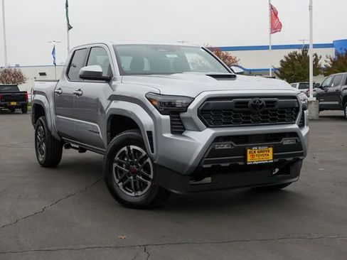 New 2026 Toyota Tacoma TRD Sport image 2