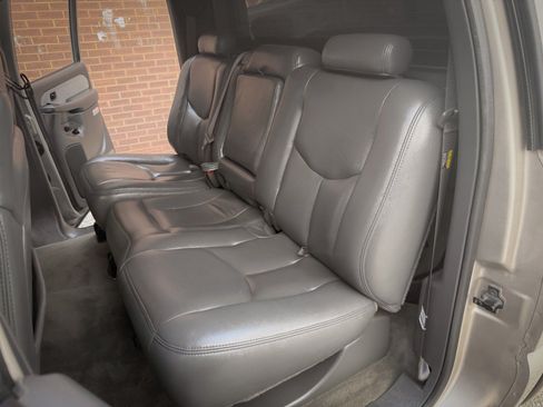 Used 2003 GMC Sierra 1500 SLT w/ SLT Preferred Equipment Group AWD/4WD image 30