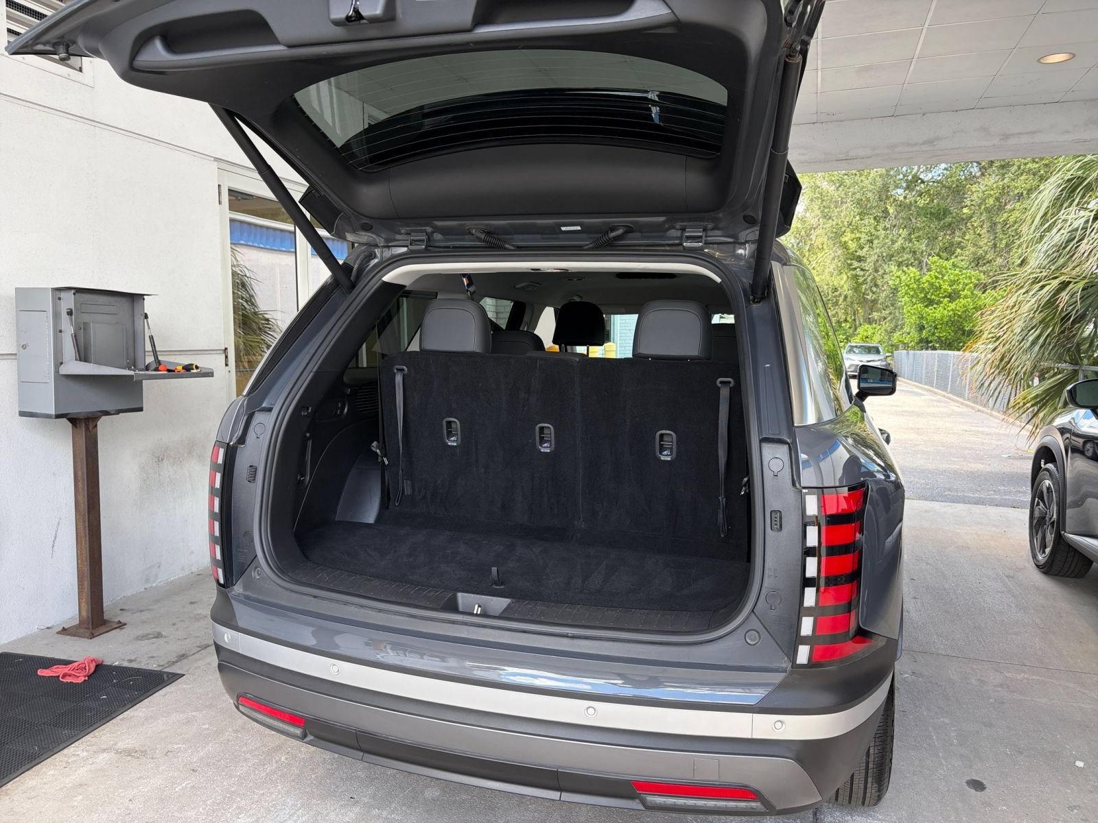 Used 2026 Hyundai Palisade SEL FWD image 33