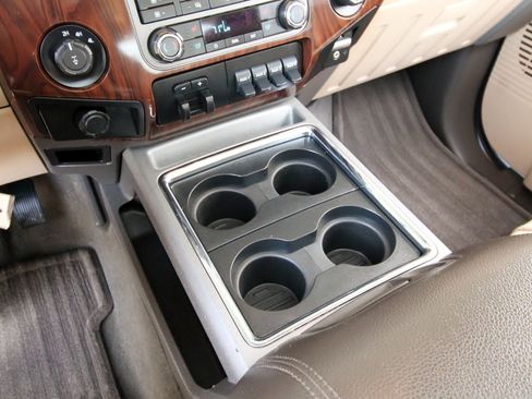 Used 2011 Ford F250 Lariat w/ Lariat Ultimate Pkg image 34