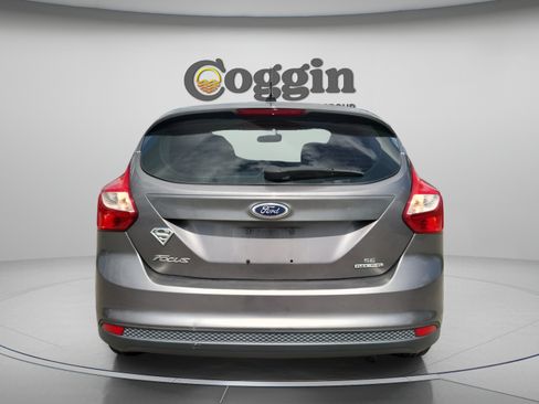 Used 2013 Ford Focus SE w/ Interior Protection Pkg FWD image 5