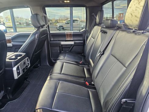 Used 2020 Ford F150 Lariat image 13