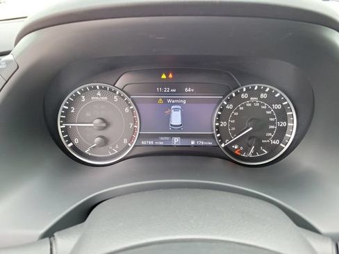 Used 2024 Nissan Armada SV AWD/4WD image 9