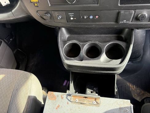 Used 2020 Chevrolet Express 2500 w/ Driver Convenience Package RWD image 20