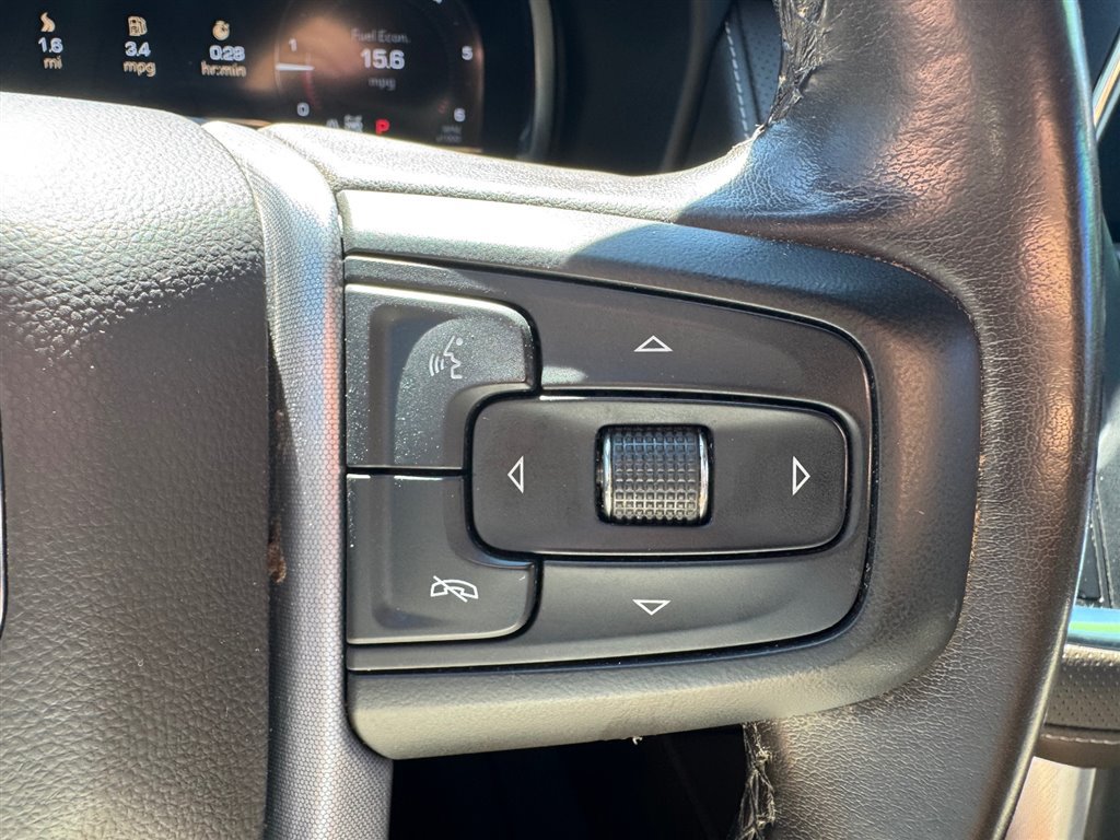 Used 2022 GMC Yukon SLT AWD/4WD image 12