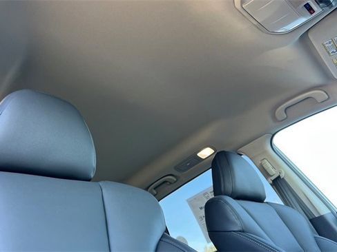 New 2026 Subaru Ascent Premium image 15