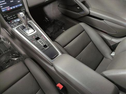 Used 2017 Porsche 911 Carrera image 15