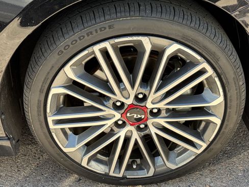 Used 2023 Kia Forte GT w/ GT2 Package FWD image 4