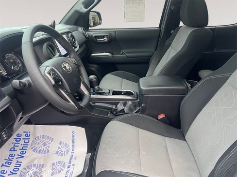 Certified 2023 Toyota Tacoma TRD Sport image 9