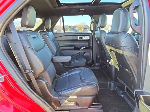 Used 2023 Ford Explorer ST w/ Equipment Group 401A image 38