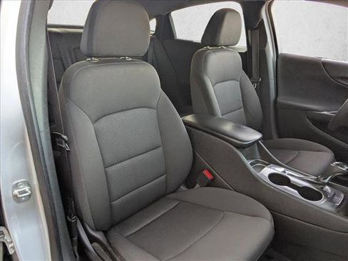 Used 2018 Chevrolet Malibu LS image 19