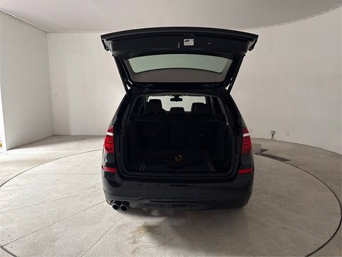 Used 2017 BMW X3 sDrive28i image 13