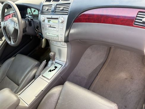 Used 2004 Toyota Solara SLE FWD image 30
