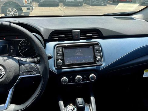 Used 2025 Nissan Versa SV w/ Trunk Package FWD image 6