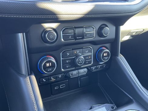 Used 2022 Chevrolet Tahoe Premier image 29