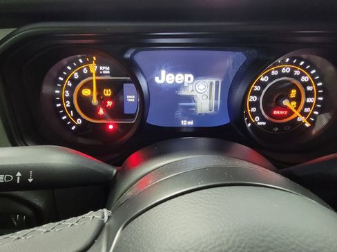 New 2026 Jeep Gladiator Willys image 13