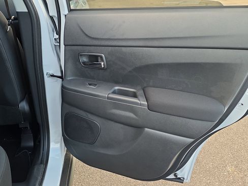 New 2026 Mitsubishi Outlander Sport LE image 26