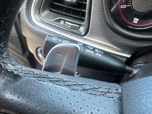 Used 2018 Dodge Challenger SXT w/ Blacktop Package image 25