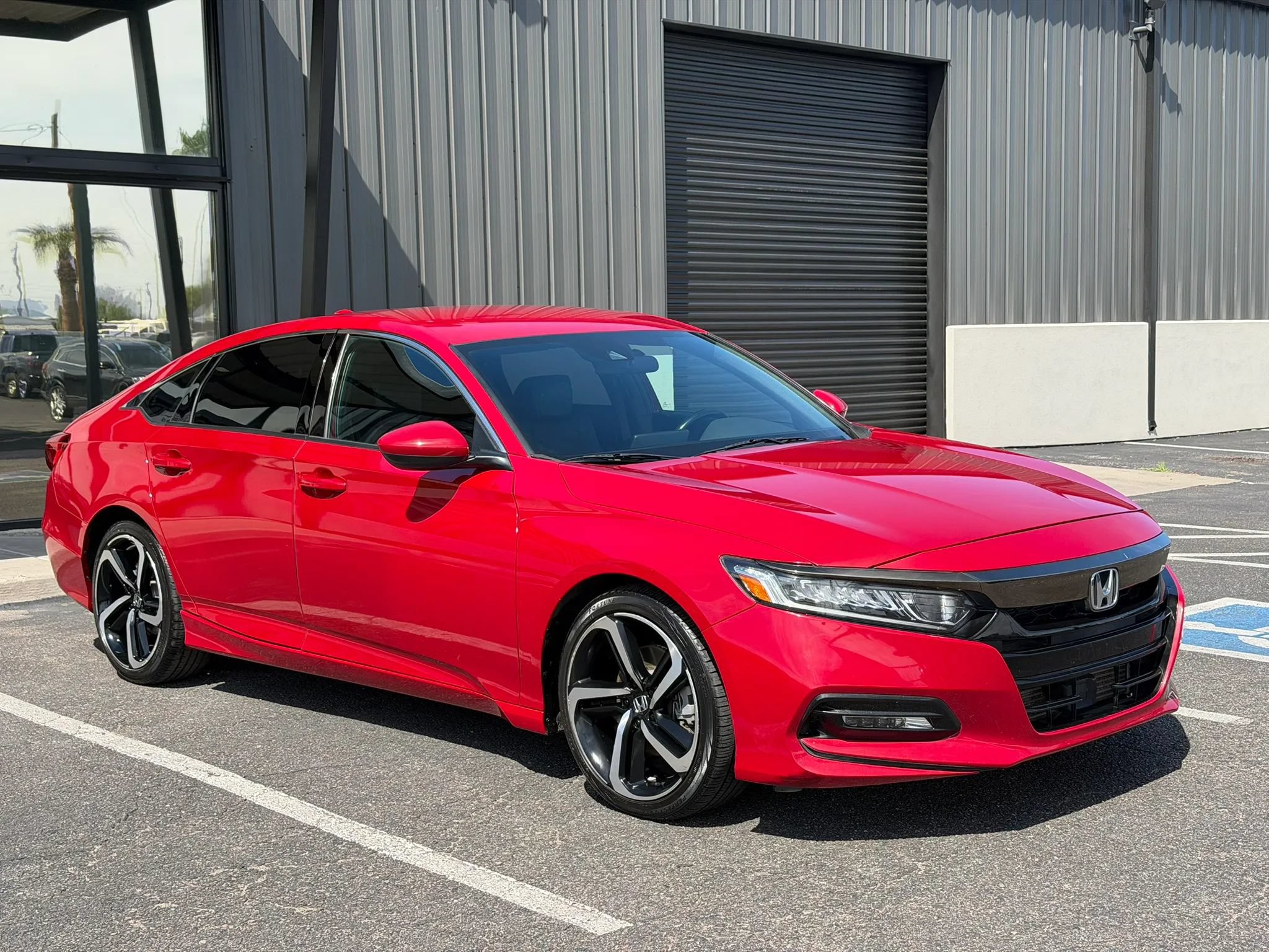 Used 2018 Honda Accord Sport image 13