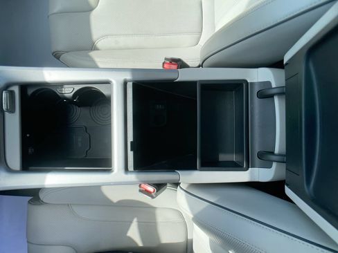 Used 2025 Hyundai Palisade Calligraphy AWD/4WD image 22