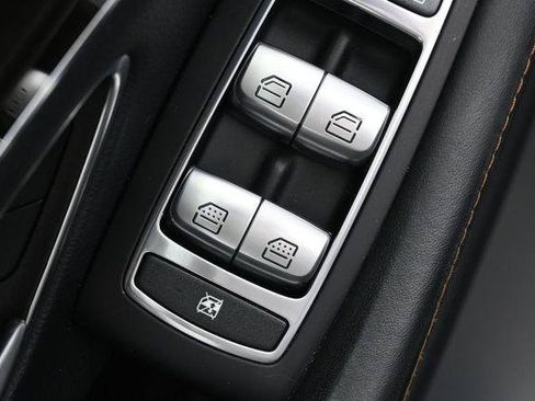 Used 2014 Mercedes-Benz S 550 Sedan image 12