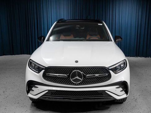 New 2026 Mercedes-Benz GLC 300 image 2