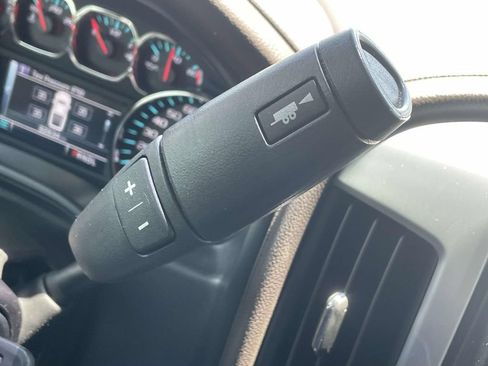 Used 2018 GMC Sierra 1500 SLT AWD/4WD image 28