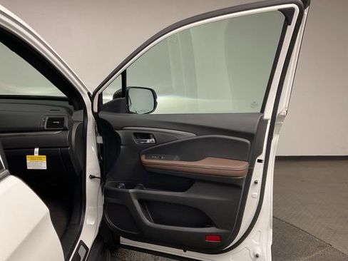 New 2026 Honda Ridgeline RTL image 24