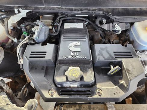 Used 2024 RAM 2500 Big Horn w/ Off Road Package AWD/4WD image 29
