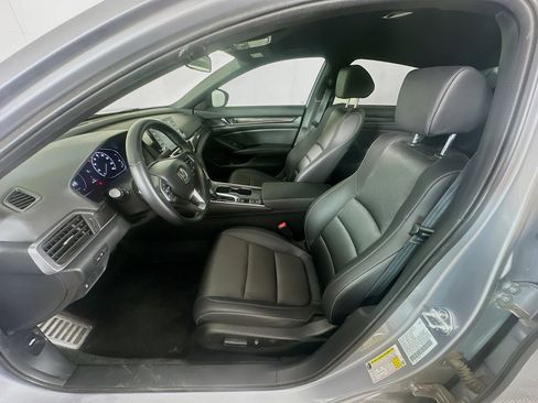 Used 2022 Honda Accord Sport image 13