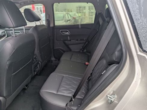 New 2026 Nissan Rogue Platinum w/ Platinum Premium Package image 10