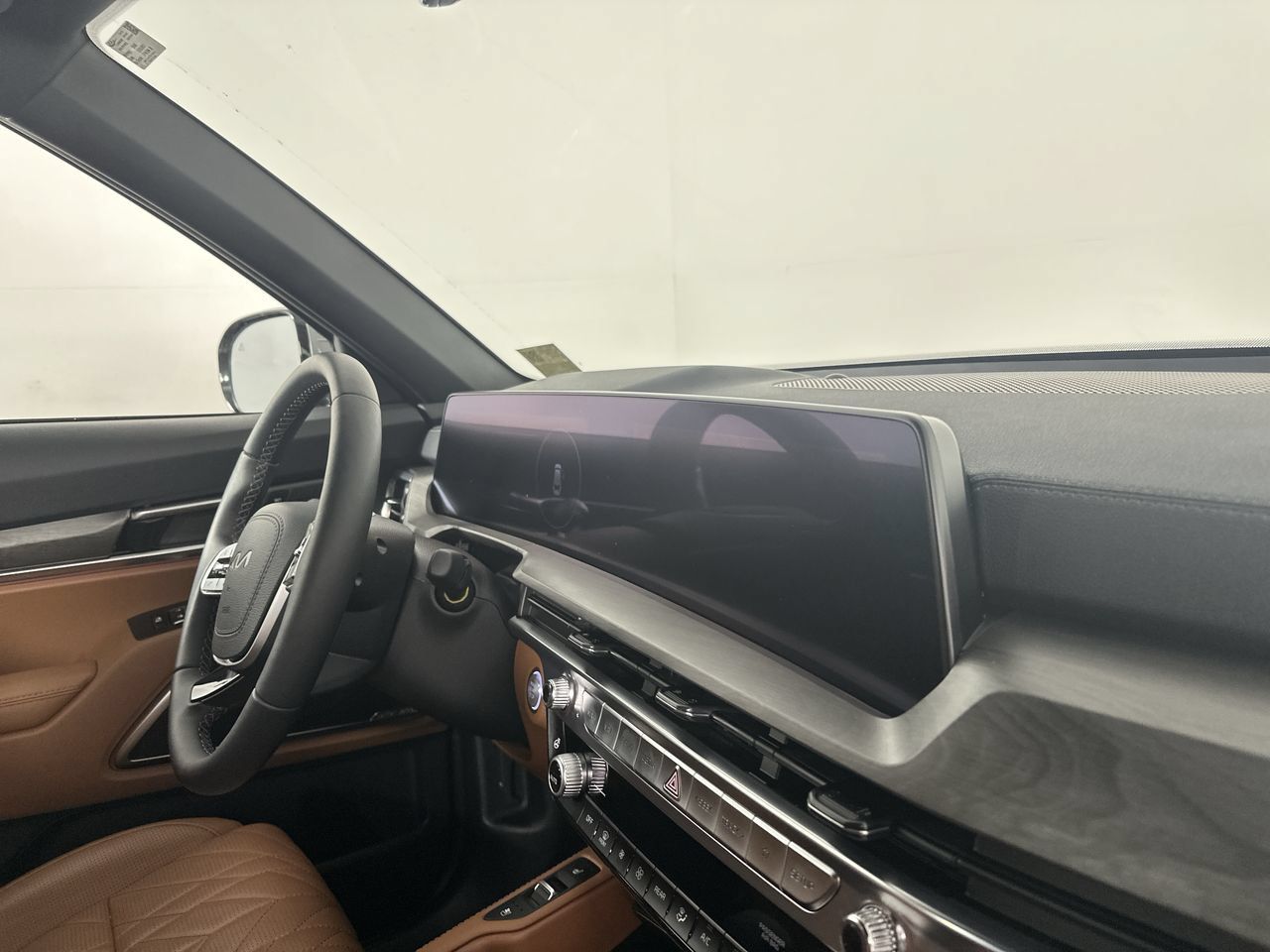 Certified 2025 Kia Telluride SX X-Line AWD/4WD image 14