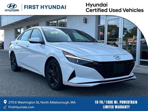 Certified 2022 Hyundai Elantra SEL w/ Cargo Package image 1
