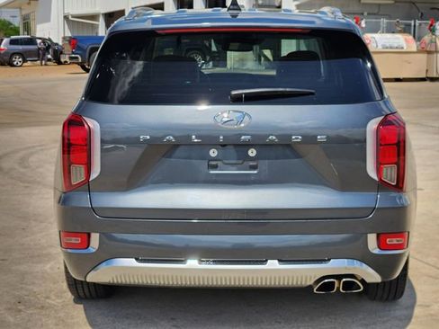 Used 2021 Hyundai Palisade Calligraphy image 6