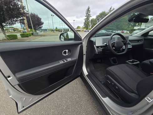 Used 2024 Hyundai Ioniq 5 SEL RWD image 20