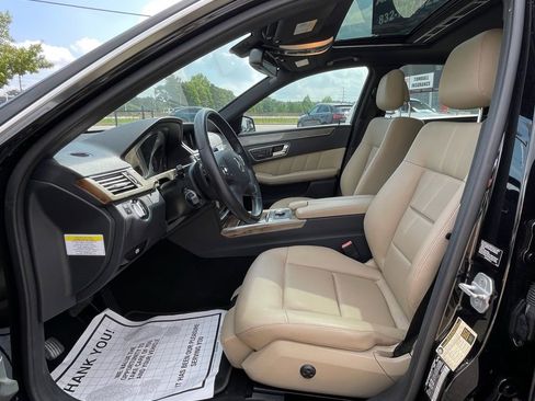 Used 2010 Mercedes-Benz E 350 Sedan w/ Premium 1 Pkg image 18