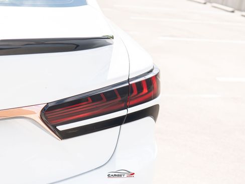 Used 2018 Lexus LS 500 F Sport w/ Accessory Package (Z1) AWD/4WD image 49