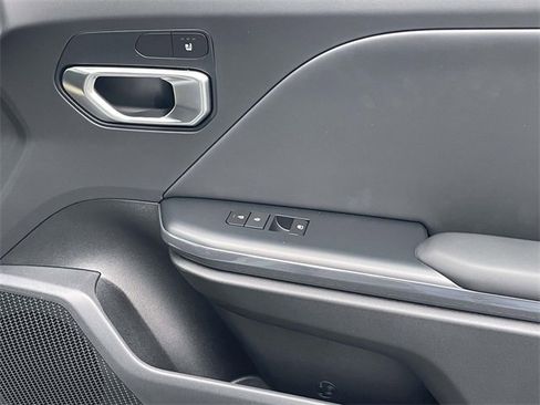 New 2026 Kia K4 EX image 17